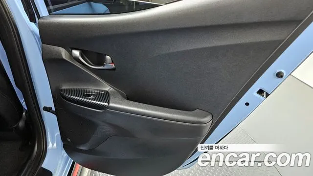 Hyundai Veloster 2019 — фото 15
