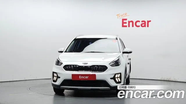 Kia Niro 2020 — фото 3