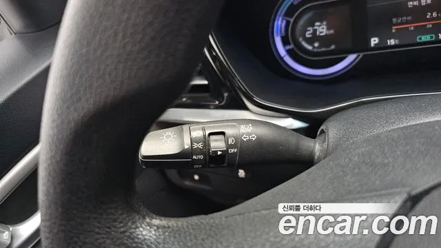 Kia Niro 2020 — фото 19