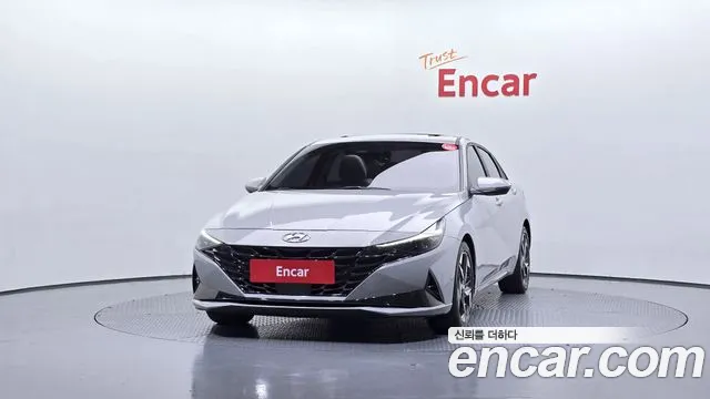 Hyundai AVANTE 2023 — фото 3
