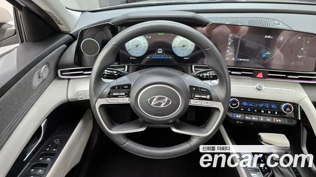 Hyundai AVANTE 2023 — фото 19