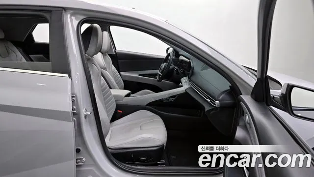 Hyundai AVANTE 2023 — фото 16