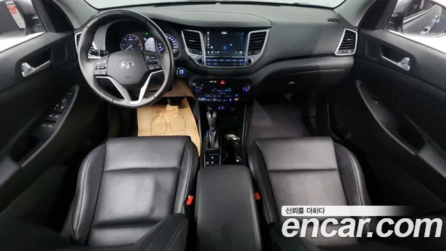 Hyundai Tucson 2018 — фото 10