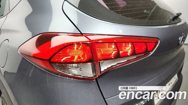 Hyundai Tucson 2018 — фото 9