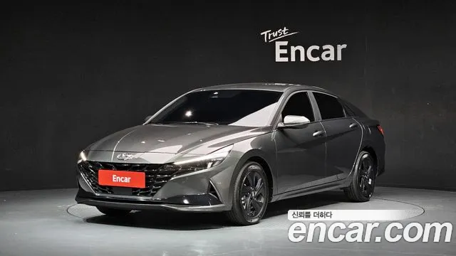 Hyundai AVANTE 2023 — фото 1