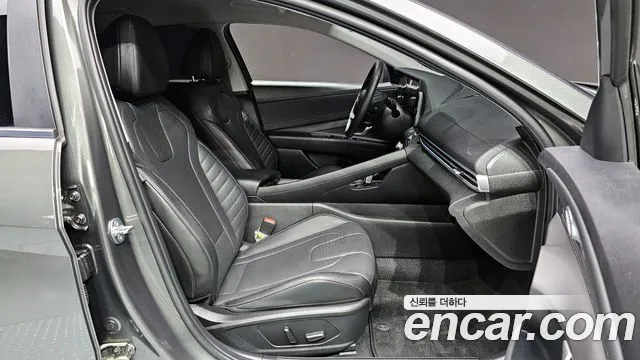 Hyundai AVANTE 2023 — фото 11