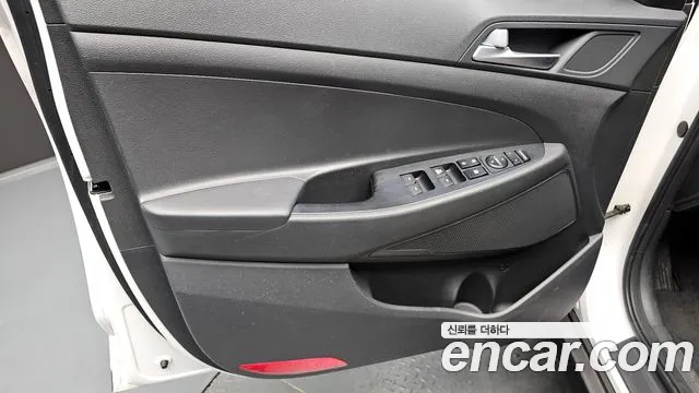 Hyundai Tucson 2016 — фото 14
