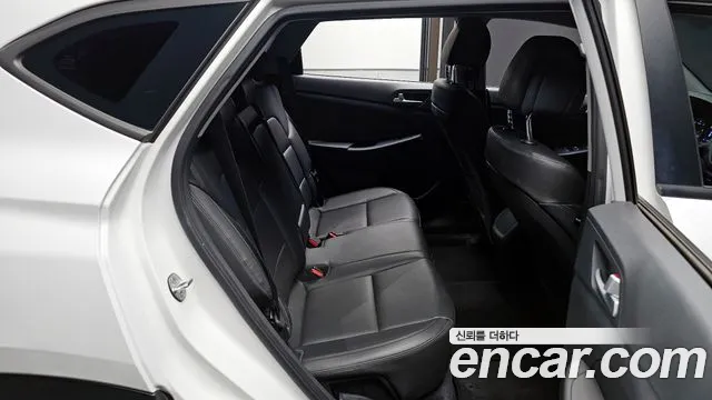 Hyundai Tucson 2016 — фото 16