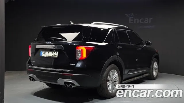Ford Explorer 2021 — фото 2