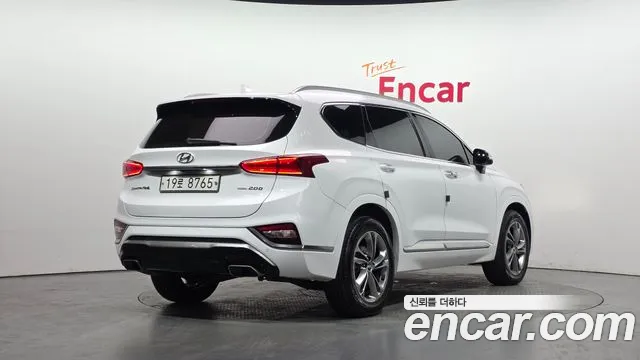 Hyundai Santafe 2019 — фото 2