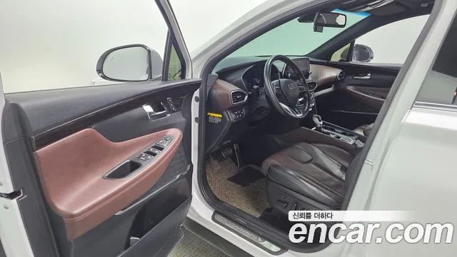Hyundai Santafe 2019 — фото 13