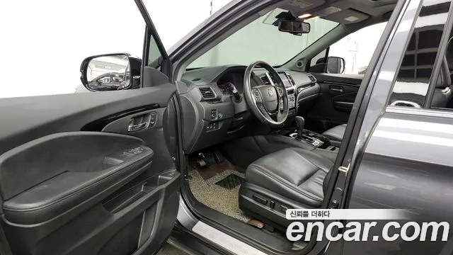 Honda Pilot 2017 — фото 10