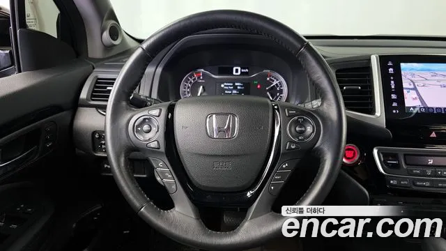 Honda Pilot 2017 — фото 13