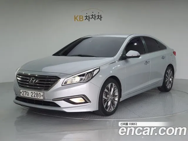 Hyundai Sonata 2015 — фото 1