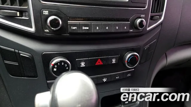 Hyundai Starex 2017 — фото 20