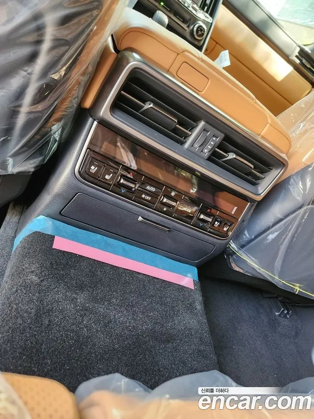 Lexus LX 2025 — фото 13
