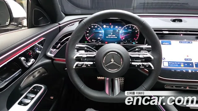Mercedes-Benz E-Class 2025 — фото 13