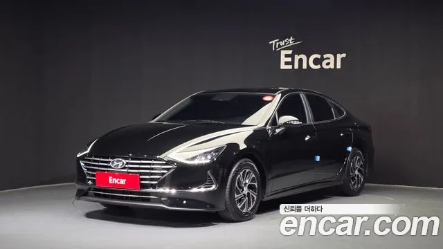 Hyundai Sonata 2021 — фото 1