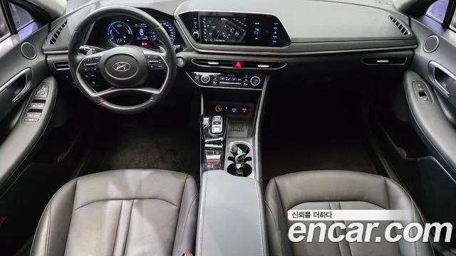 Hyundai Sonata 2021 — фото 10