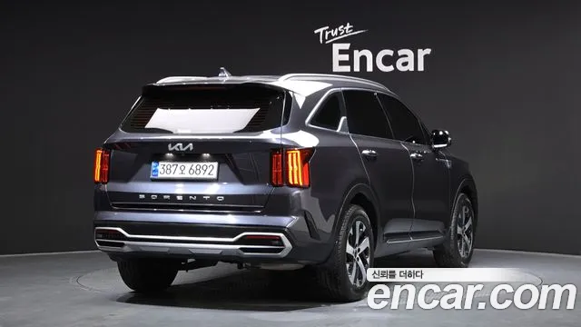 Kia Sorento 2022 — фото 2