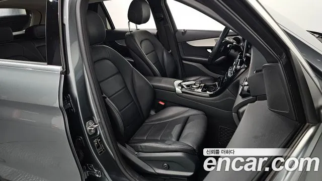Mercedes-Benz GLC-Class 2018 — фото 17