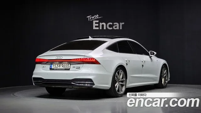 Audi A7 2021 — фото 2