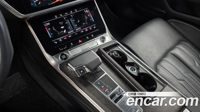 Audi A7 2021 — фото 12