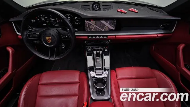 Porsche 911 2021 — фото 9