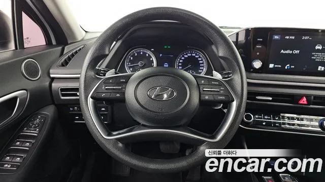 Hyundai Sonata 2020 — фото 13