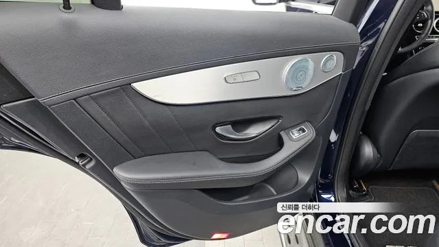 Mercedes-Benz GLC-Class 2019 — фото 15
