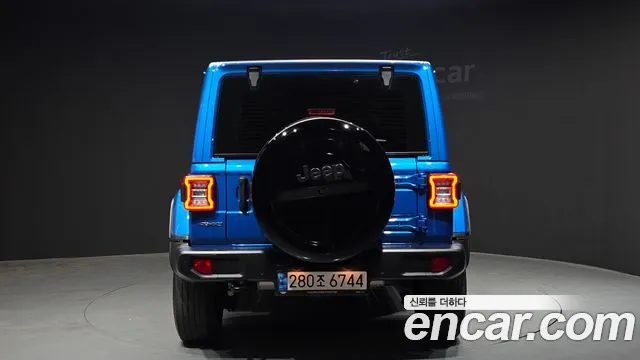 Jeep Wrangler 2021 — фото 4