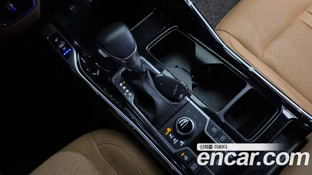Kia Sorento 2023 — фото 9