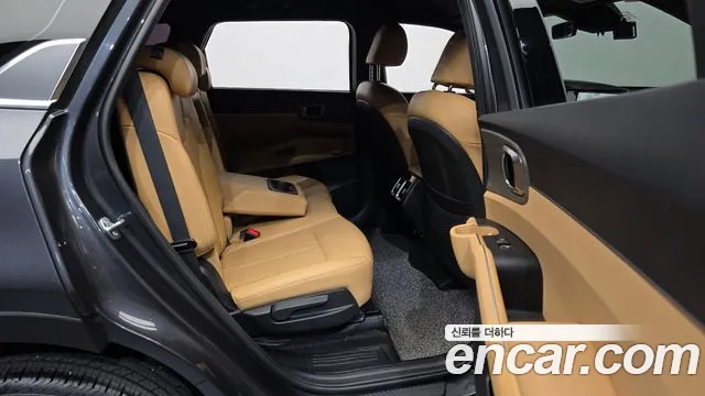Kia Sorento 2023 — фото 12