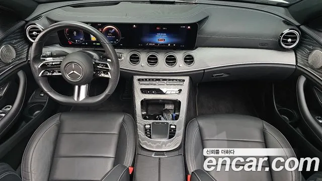 Mercedes-Benz E-Class 2021 — фото 10
