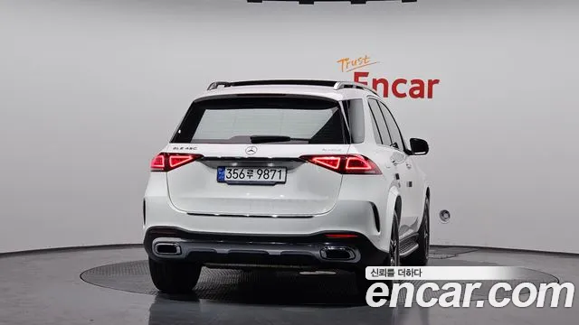 Mercedes-Benz GLE-Class 2020 — фото 4