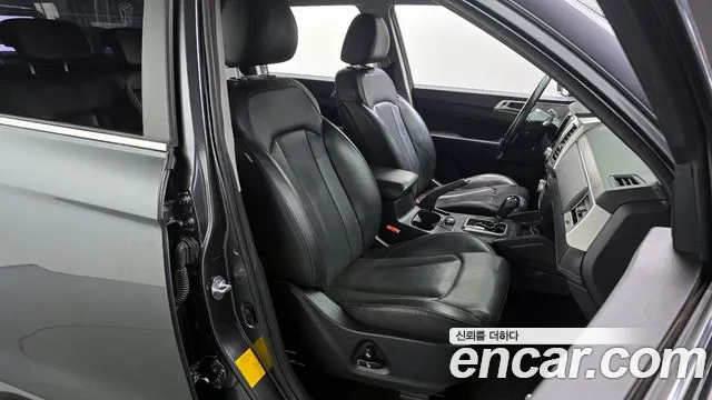 KG_Mobility_Ssangyong Rexton 2019 — фото 12