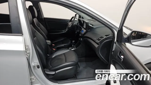 Hyundai Accent 2014 — фото 16