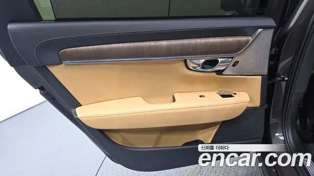 Volvo S90 2025 — фото 15
