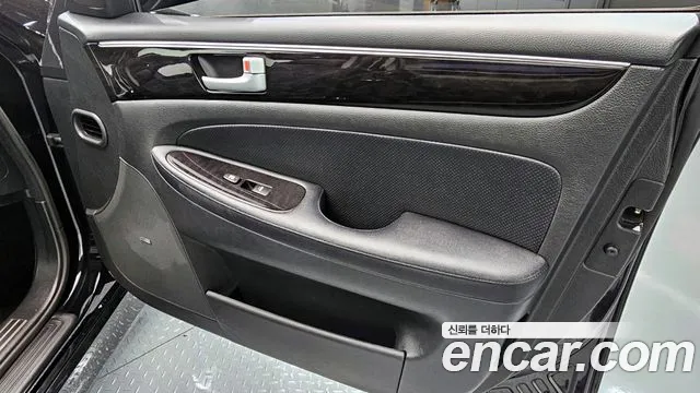 Hyundai Genesis 2014 — фото 14