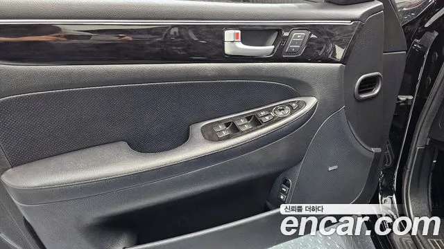 Hyundai Genesis 2014 — фото 15
