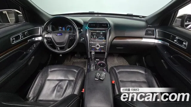 Ford Explorer 2016 — фото 10