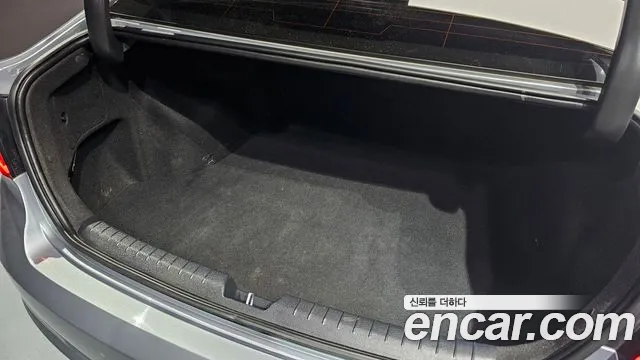 Hyundai Sonata 2017 — фото 16