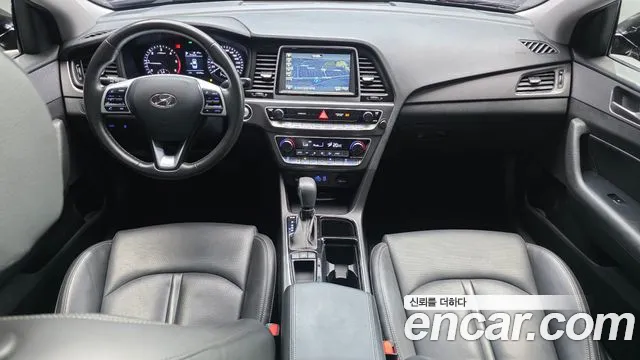 Hyundai Sonata 2019 — фото 10