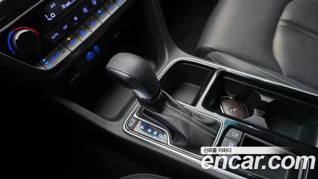Hyundai Sonata 2019 — фото 12