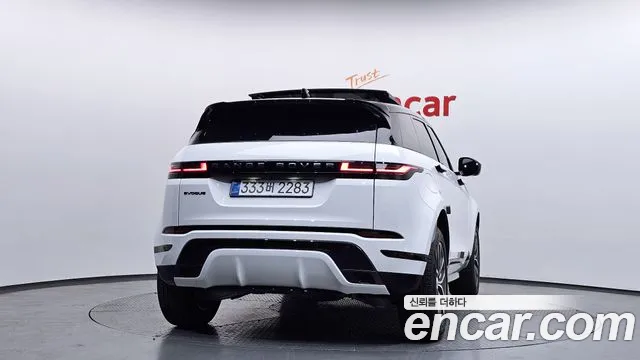Land Rover Range Rover Evoque 2026 — фото 4