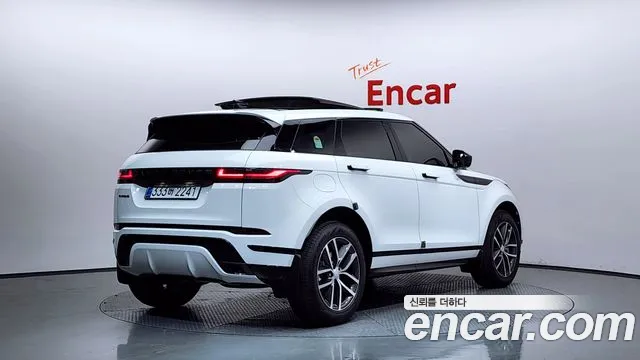 Land Rover Range Rover Evoque 2026 — фото 2