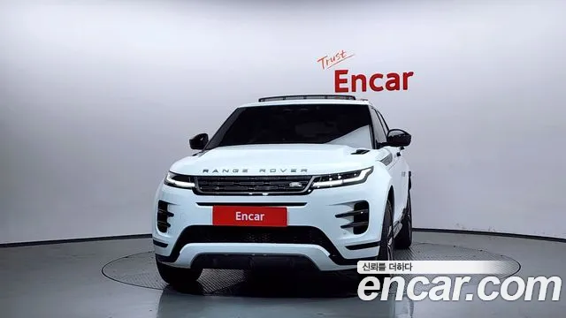 Land Rover Range Rover Evoque 2026 — фото 3