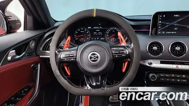Kia Stinger 2018 — фото 19