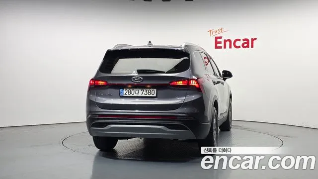 Hyundai Santafe 2022 — фото 4
