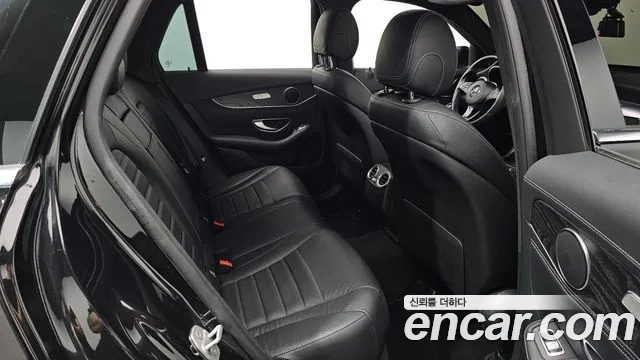 Mercedes-Benz GLC-Class 2016 — фото 12